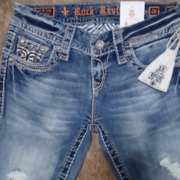 Rock Revival Capri 26 Bella Embroidered Distressed NWT - Picture 4 of 13